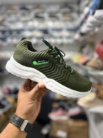 Eames plastic side chair - Image 3