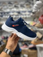 Eames plastic side chair - Image 8